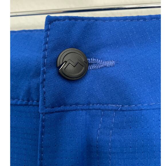 NWT Magellan Outdoors Men's Pro Fish Angler Hybrid Shorts 7" Blue XXL - Picture 4 of 10